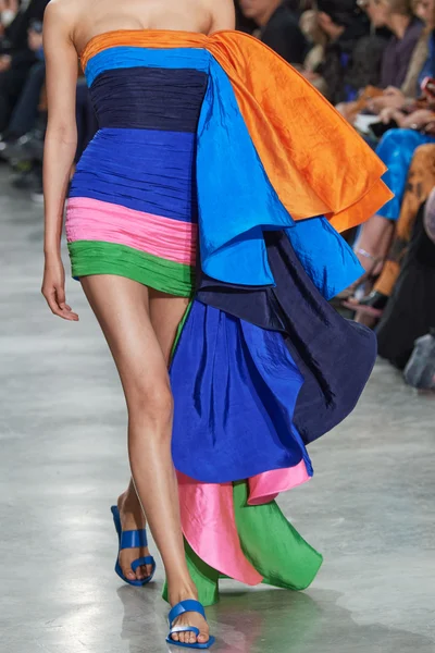 Look 106